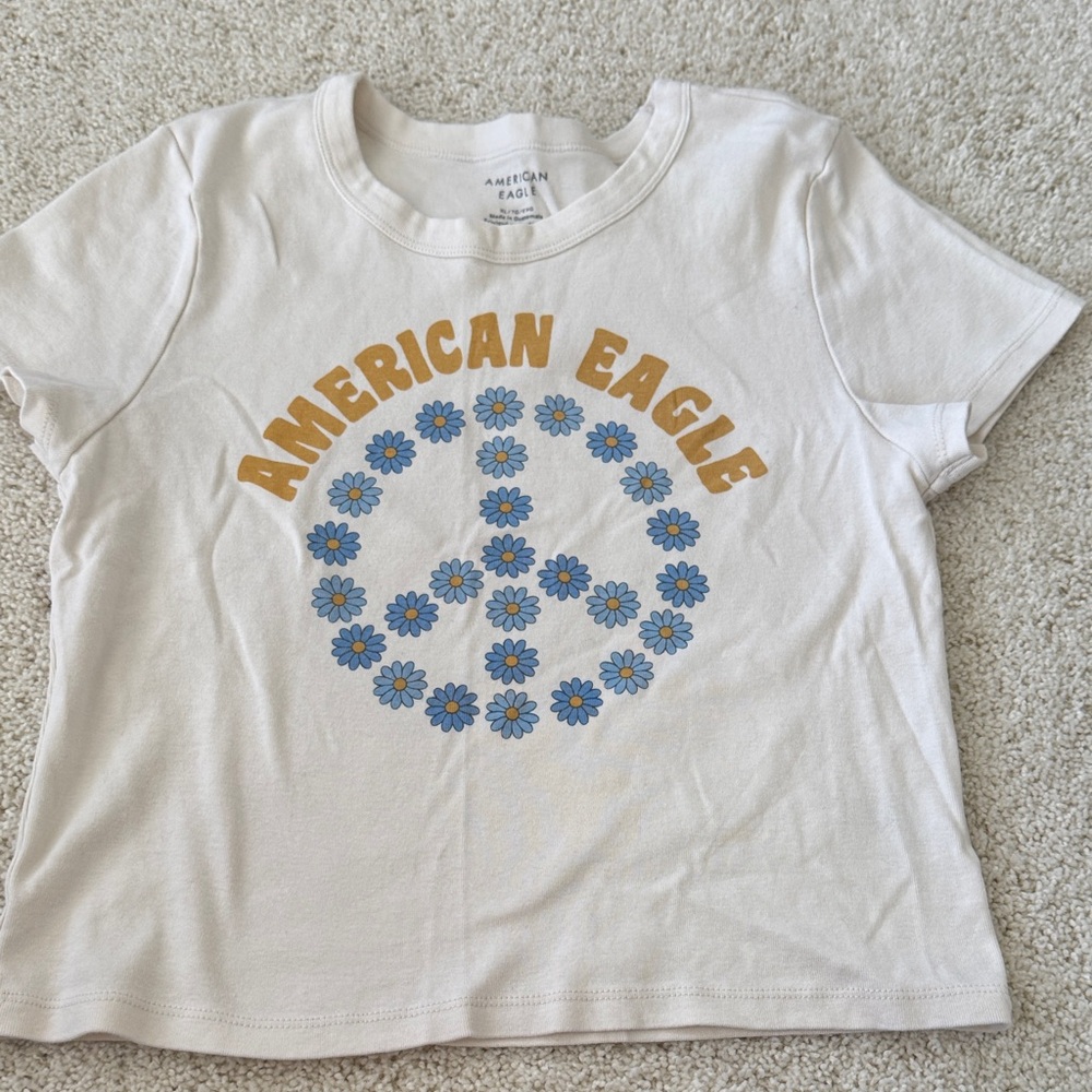 American Eagle Outfitters Kids Cream Tee with Floral Graphic